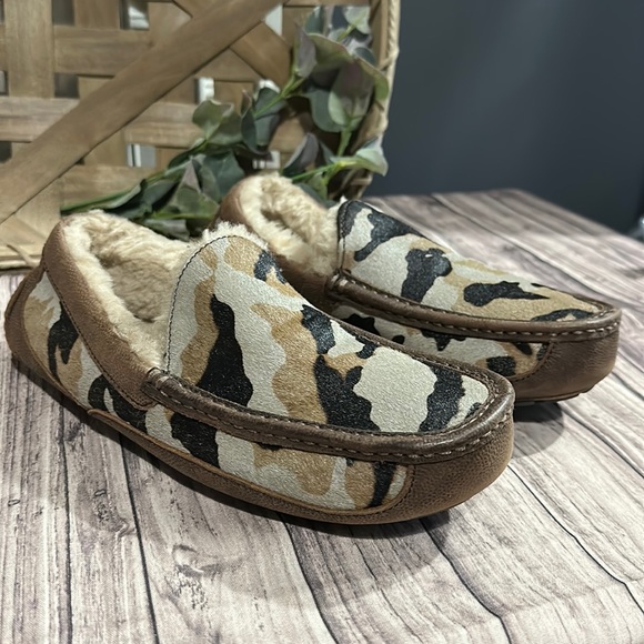 UGG Shoes Ugg Australia Ascot Stout Calf Hair Camo Slippers Poshmark